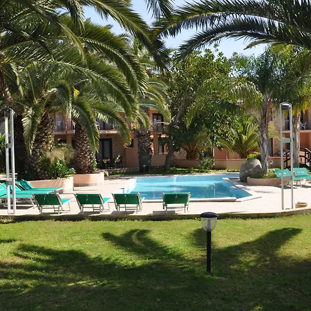 Village Ξενοδοχείο με διαμερίσματα Villasimius