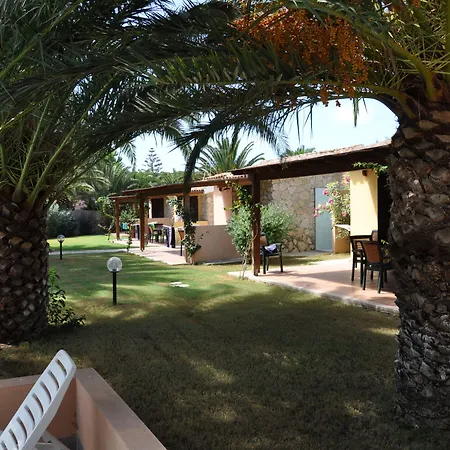 Apartahotel Village 3*