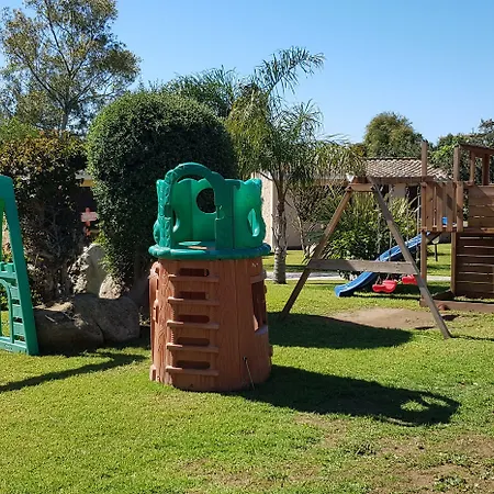Village Apartahotel 3*
