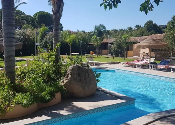 Appart hôtel Village 3*